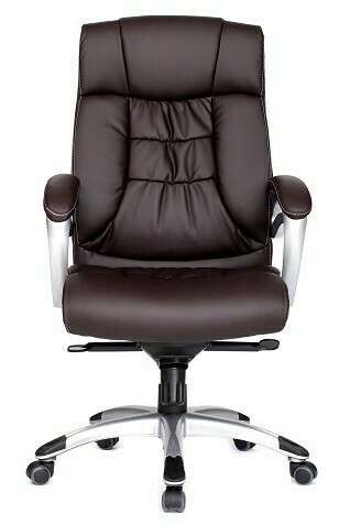 Офисное кресло George темно-коричневого цвета