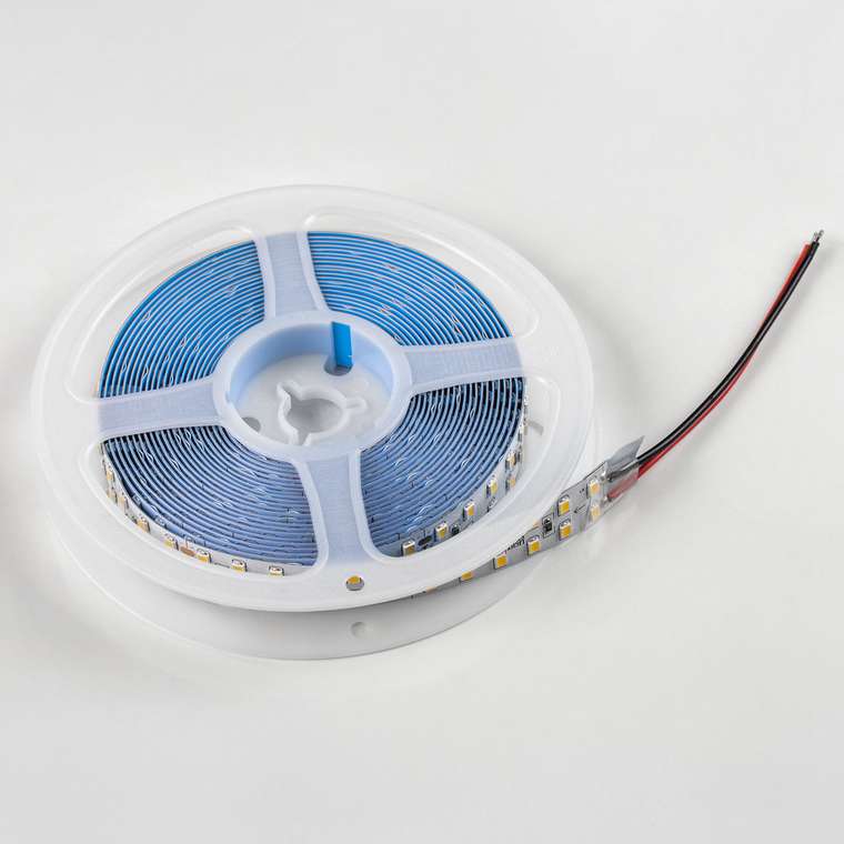 Лента LIGHTSTAR LED 24V 24W 240leds/M 2400LM/M 3000K IP20 1шт = 5м