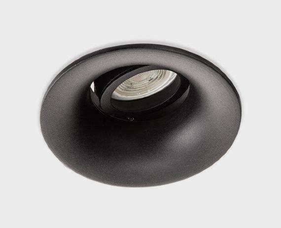 Встраиваемый светильник из металла черного цвета