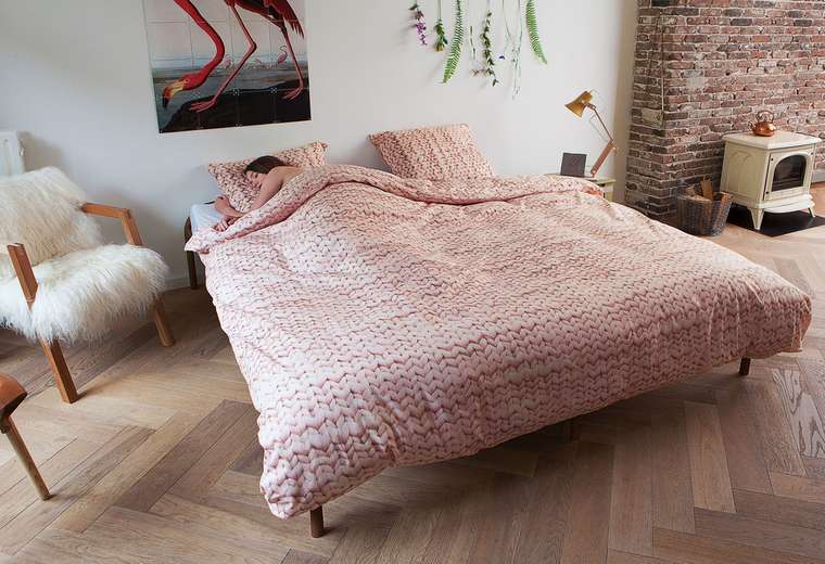 Комплект постельного белья "Косичка" 150х200 розовый фланель