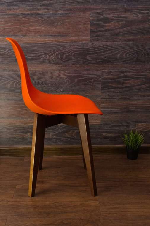 Стул Сашш оранжево-коричневого цвета