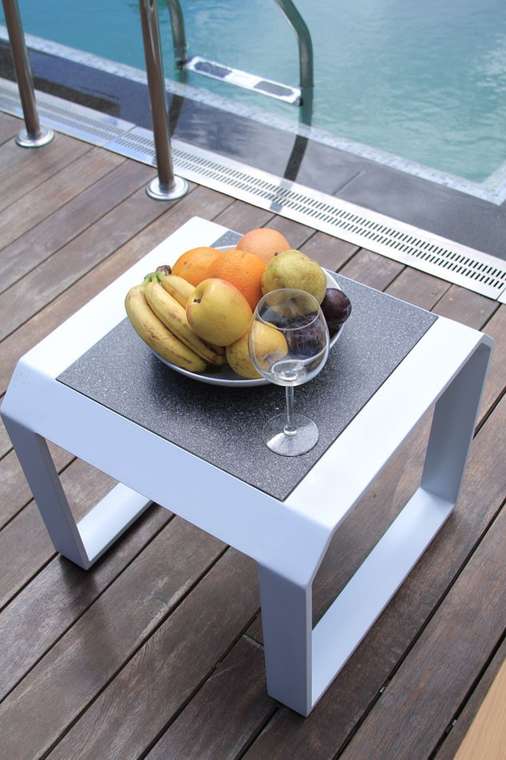 Кофейный столик NOMAD