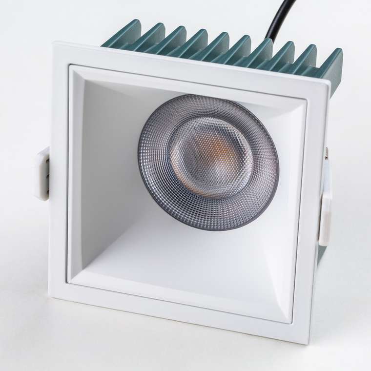 Светильник CICLONE QUAD 12W LED 1868LM 36G БЕЛЫЙ 4000K IP65