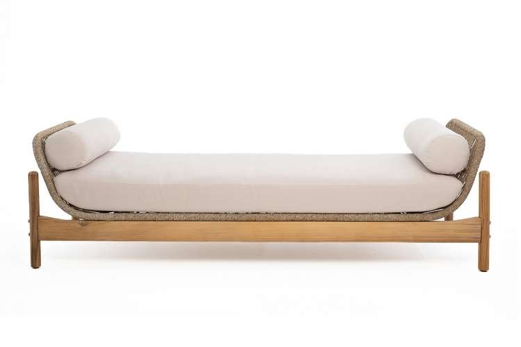 Лежанка Talara бежевого цвета