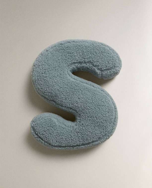 Детская подушка Letter s