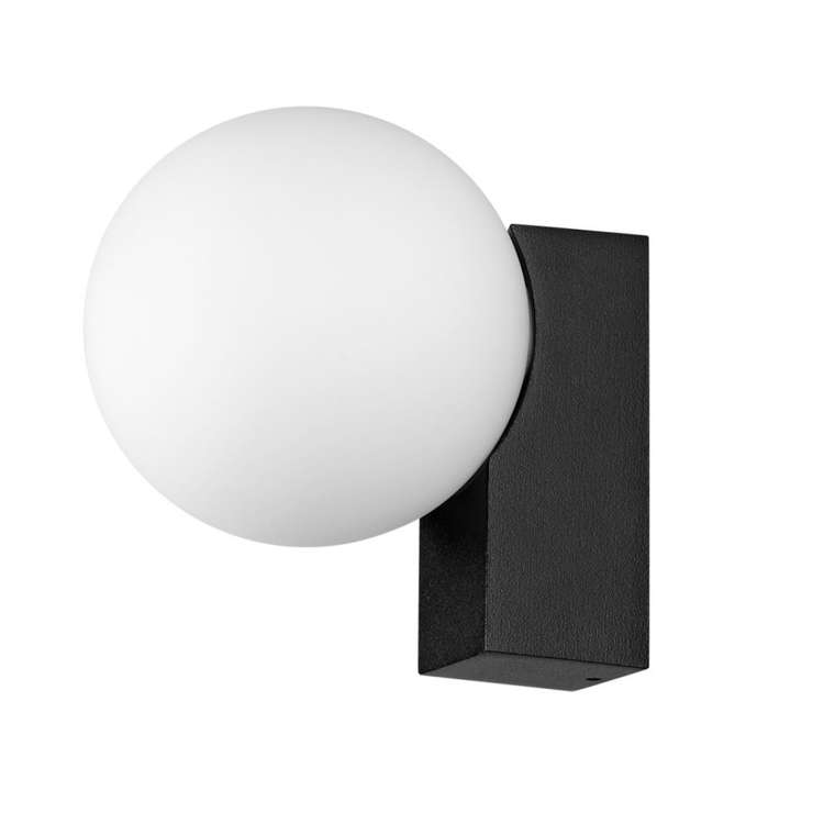 Настенный уличный светильник IP54 Odeon Light Viva 7124/1W белый/стекло/металл IP65 LED 1*G9 LED*5W 220V шар