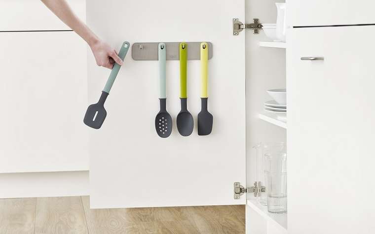 Набор из четырех кухонных инструментов DoorStore