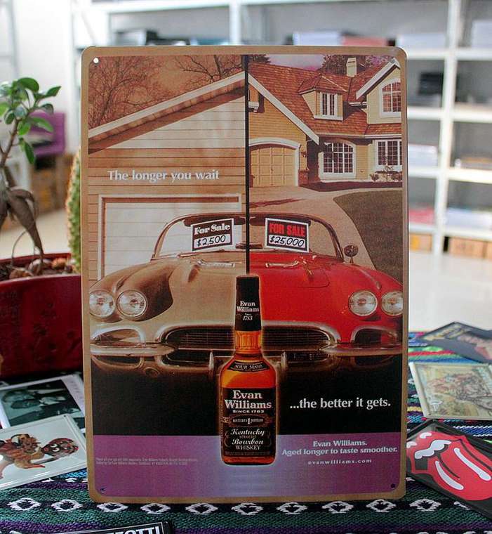 Табличка "Evan Williams"