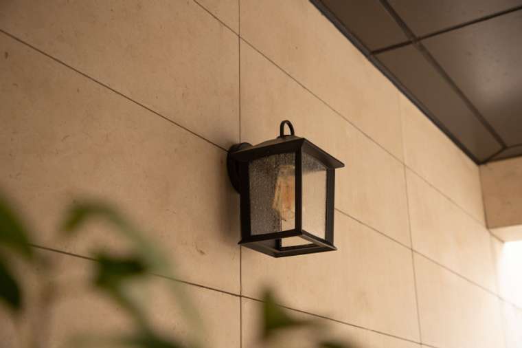 Настенный фонарь уличный IP44 Oasis Light UNITE 2840 Bl