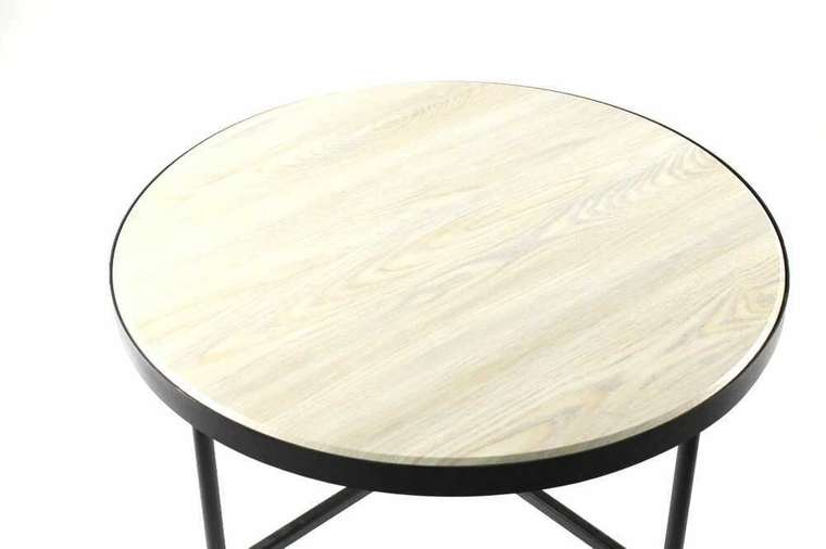Кофейный столик черно-бежевого цвета