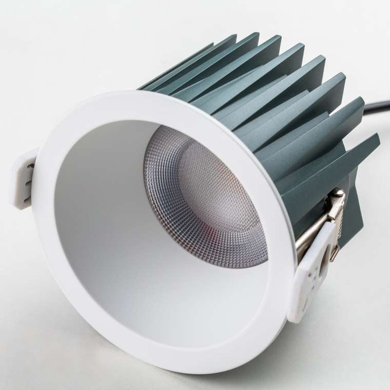 Светильник CICLONE CYL 12W LED 1868LM 60G БЕЛЫЙ 3000K IP44