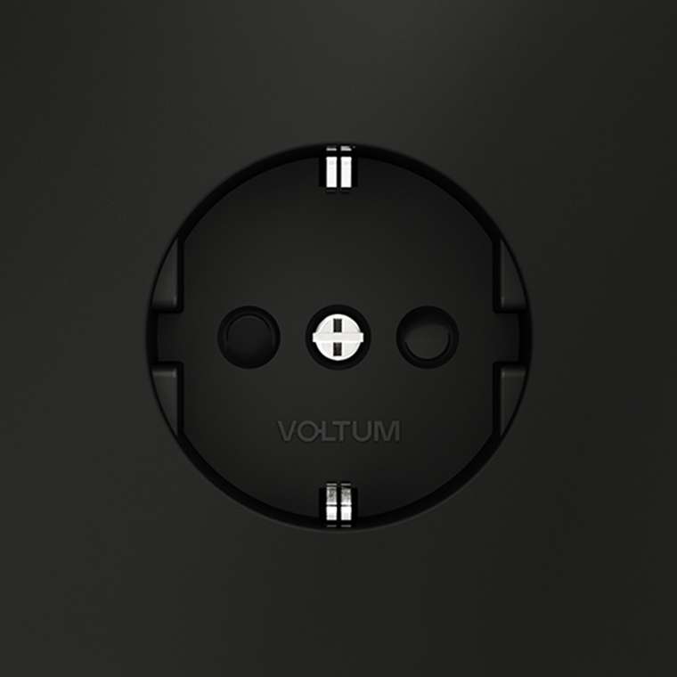 Розетка встраиваемая VOLTUM S70 с заземлением и защитными шторками, 16А, (черный матовый)
