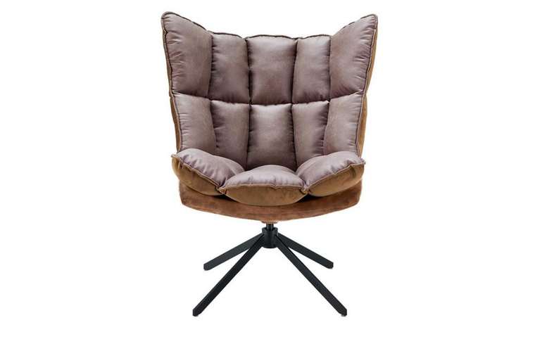 Кресло коричневого цвета с металлическим основанием