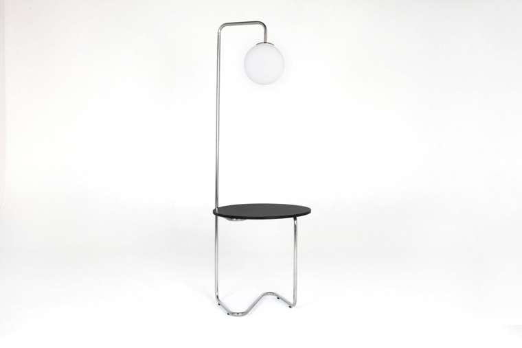 Столик со светильником Bauhaus на металлическом каркасе 