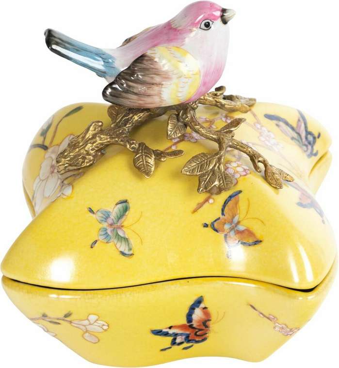 Шкатулка с птичкой из фарфора желтого цвета
