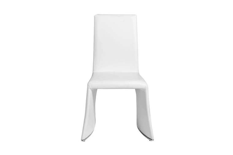 Обеденный стул белого цвета