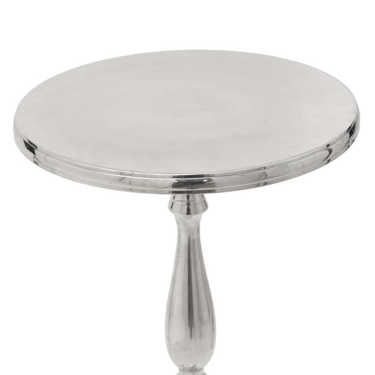 Кофейный стол из алюминия серебряного цвета