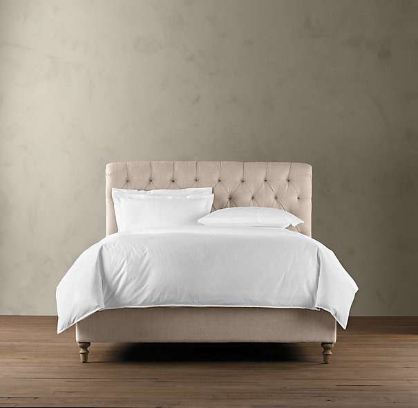 Кровать "Chesterfield Fabric Sleigh Bed" 160х200