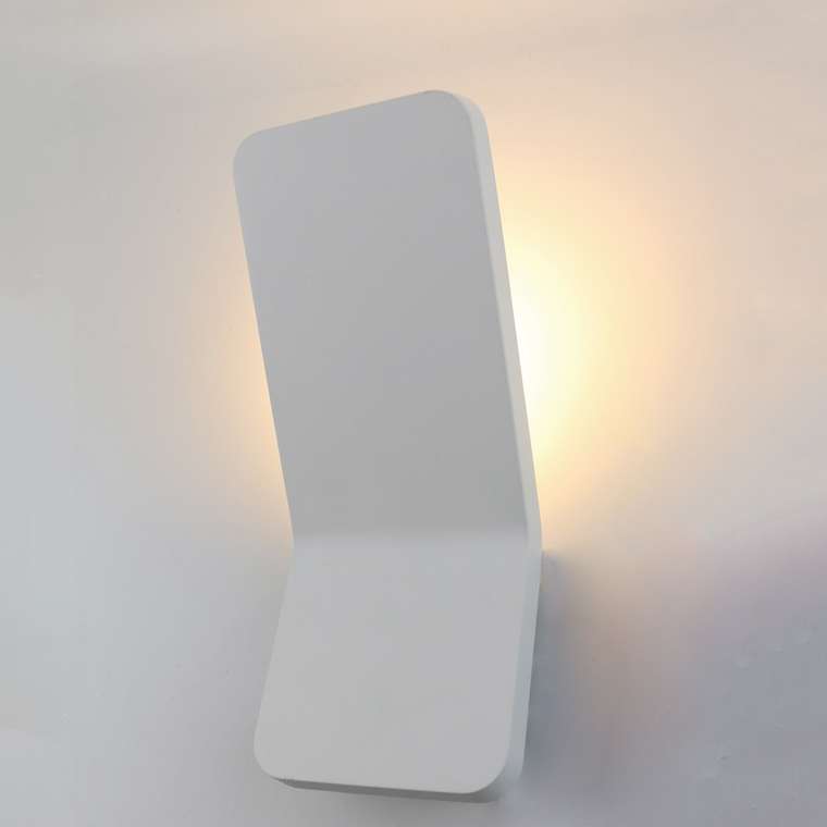Настенный светодиодный светильник Arte Lamp Scorcio 