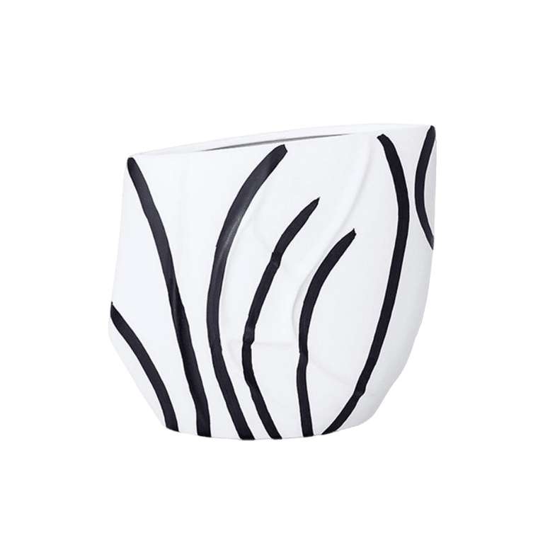 Ваза Curved Line белого цвета