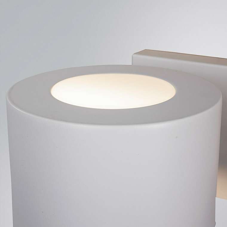 Бра Arte Lamp SEBASTIAN A7051AP-1WH