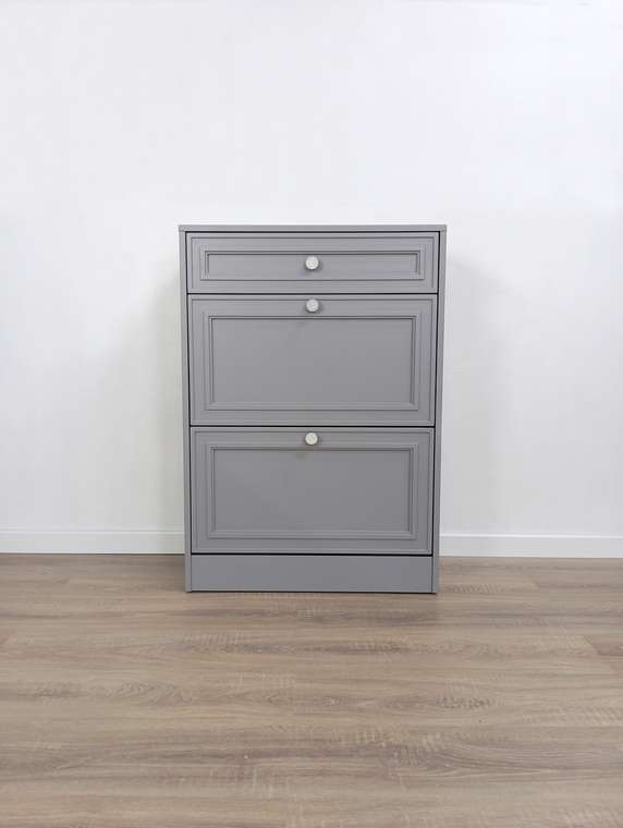 Тумба для обуви с выдвижным ящиком серого цвета