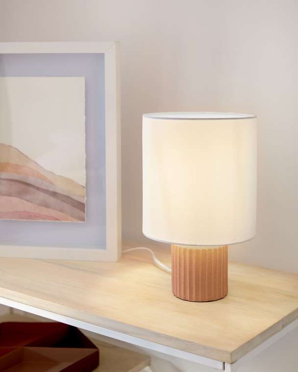 Eshe ceramic table lamp with terracotta and white finish