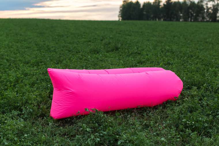 Надувной лежак Air Puf розового цвета 
