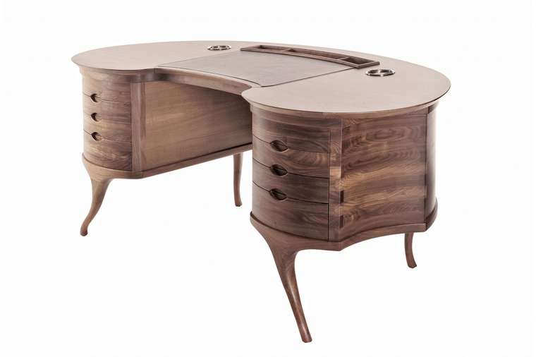Письменный стол "Wood&Leather" из натурального ореха и массива ореха
