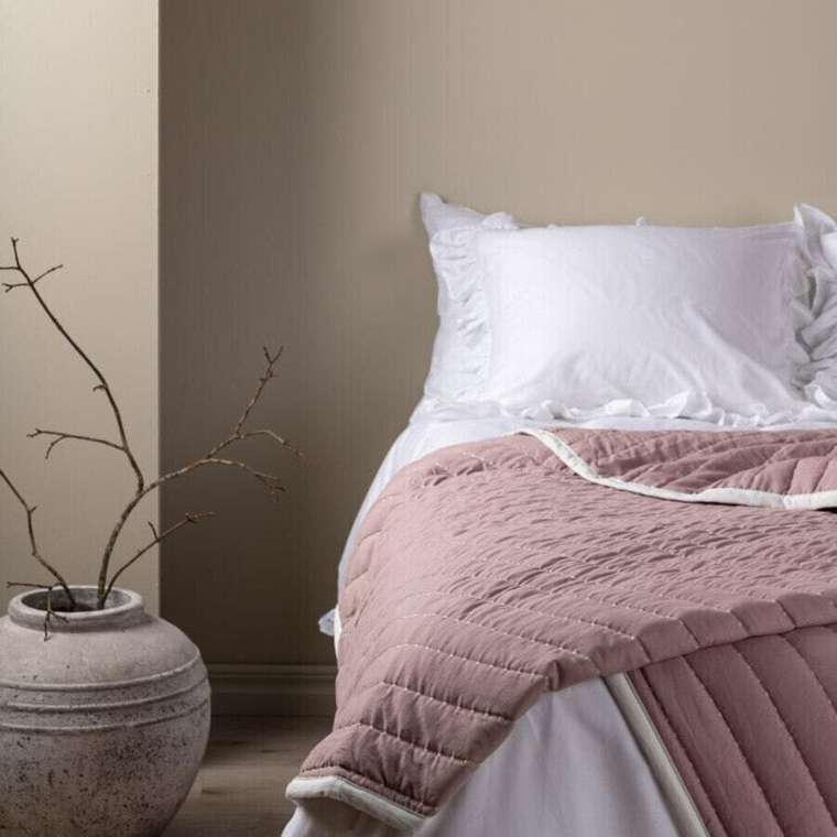 Июньское покрывало