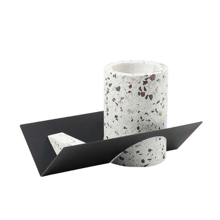 Ваза Stone Vase белого цвета