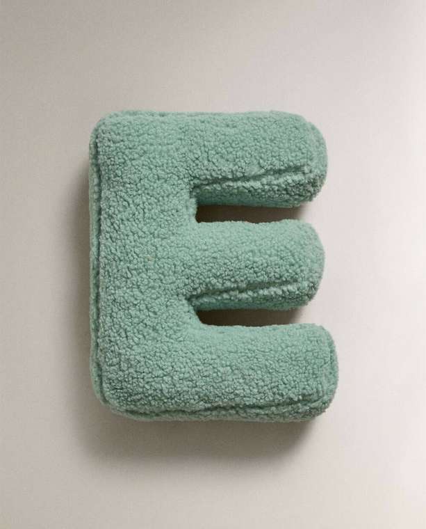 Детская подушка Letter e