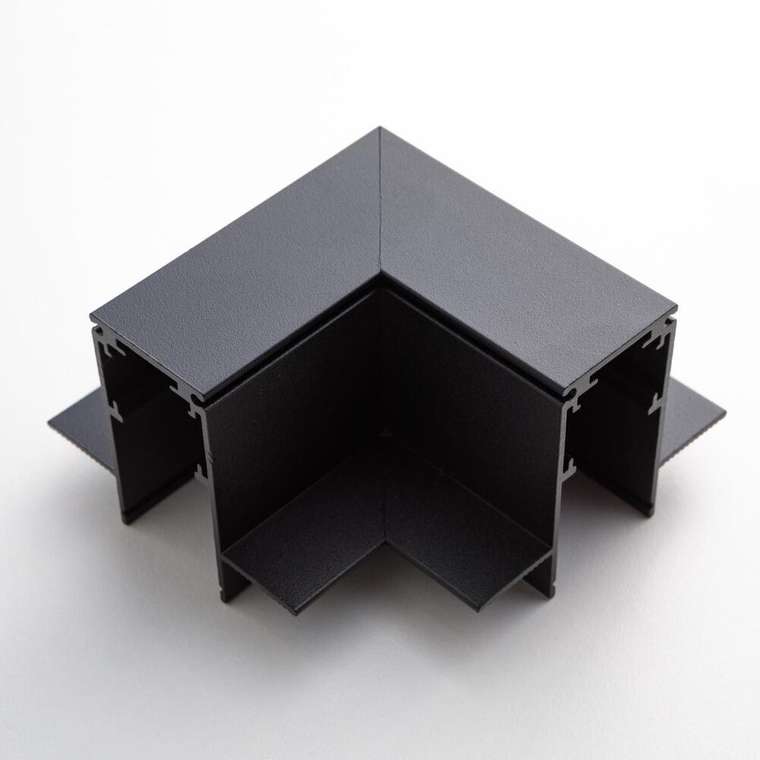 Коннектор E20 для магнитного трека L-Тип черного цвета