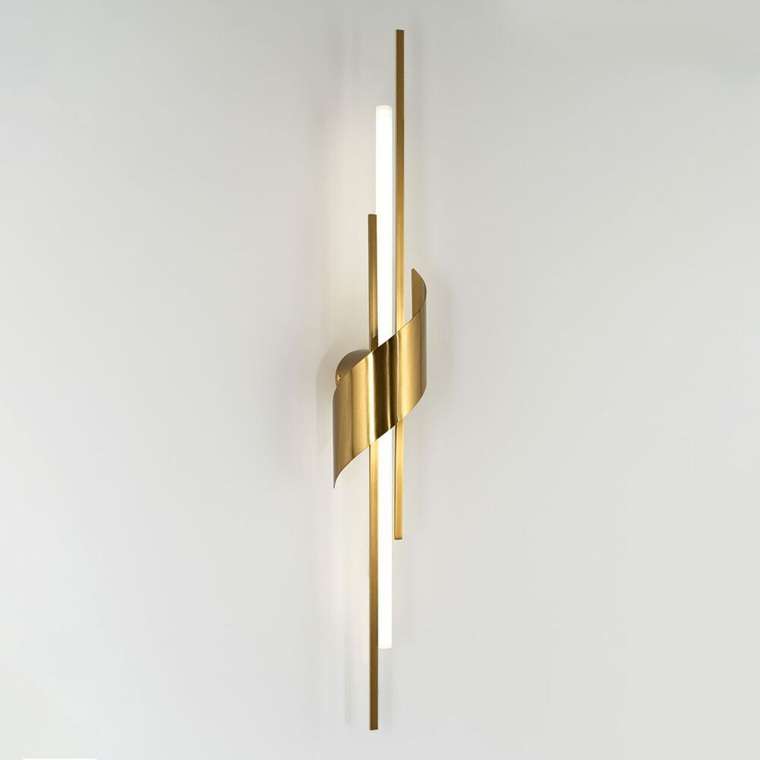 Настенный светильник ML.655.850 BS (акрил, цвет прозрачный)