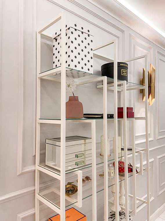 Журнальный столик "Alfred" белый с тонированным стеклом (700х300х400)