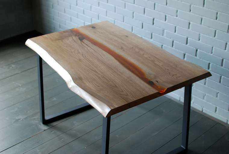 Обеденный стол Liveedge Oak из массива дуба