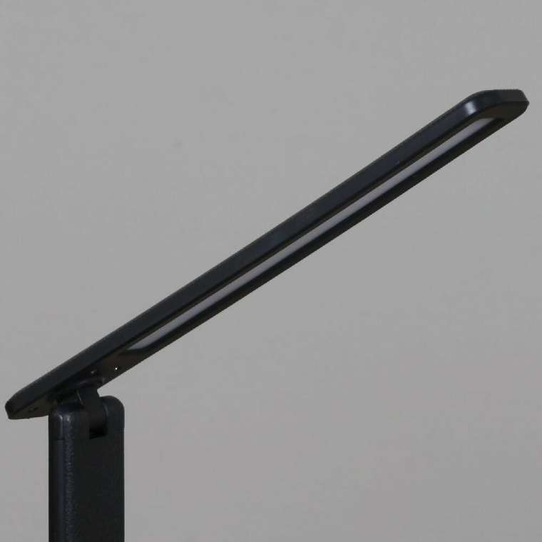 Настольная лампа 00867-0.7-01 BK (пластик, цвет черный)