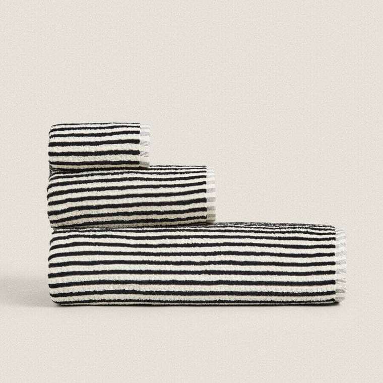 Хлопковое банное полотенце из окрашенной нити