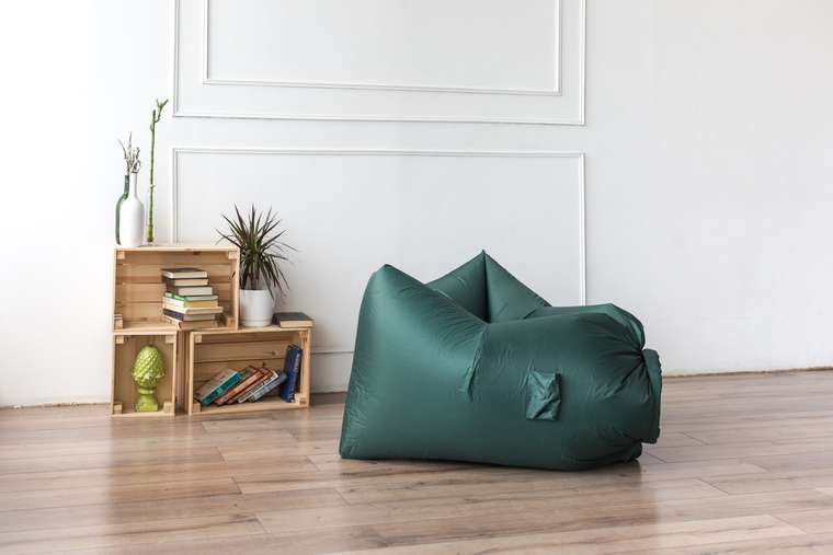 Надувное кресло Air Puf темно-зеленого цвета