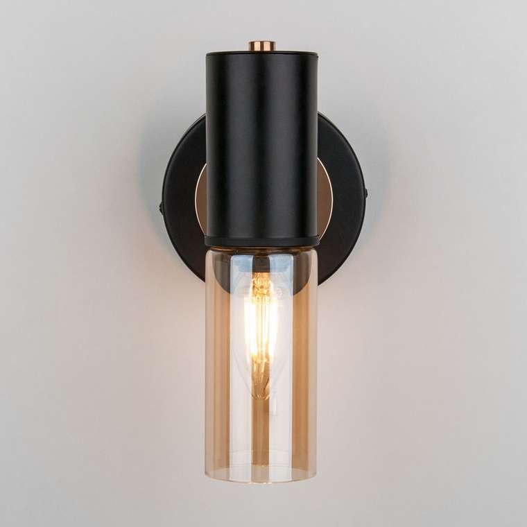 Настенный светильник Tesoro черного цвета в стиле лофт