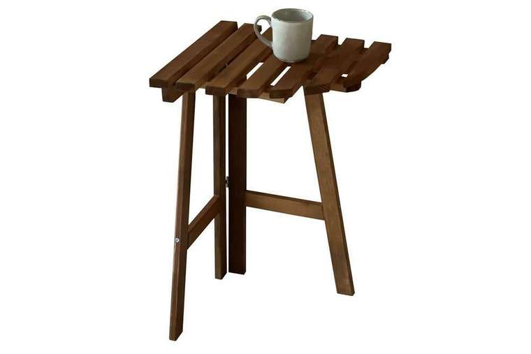 Кофейный столик для сада коричневого цвета