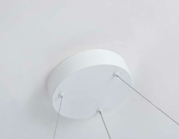 Подвесной светодиодный светильник Comfort Line белого цвета