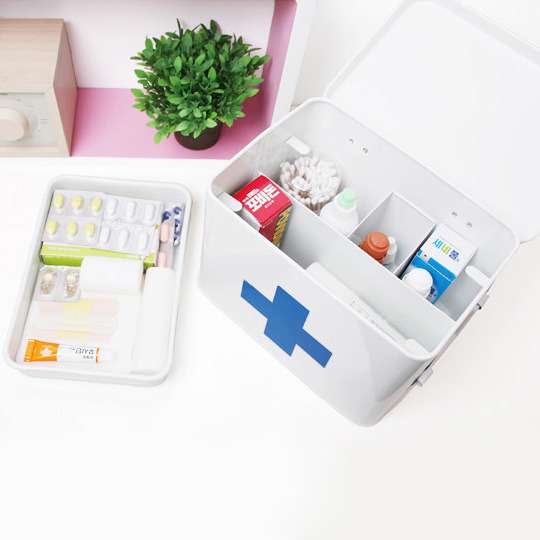 Коробка для вещей 'First Aid Kit' - White