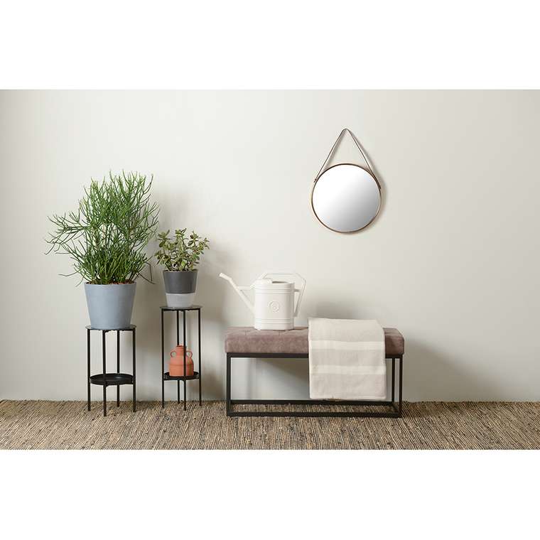 Настенное зеркало Liotti в раме золотого цвета