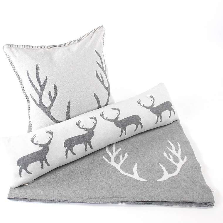 Подушка-валик с орнаментом deer из хлопка