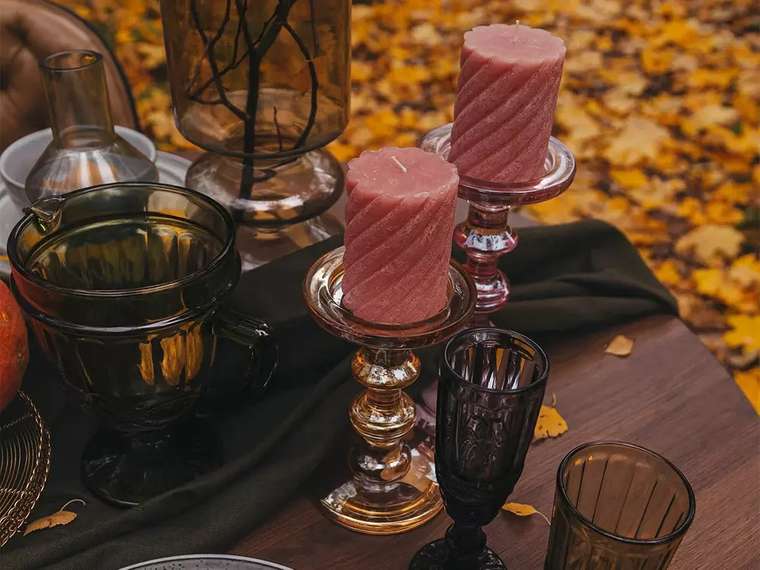 Подсвечник Luster Pink розового цвета