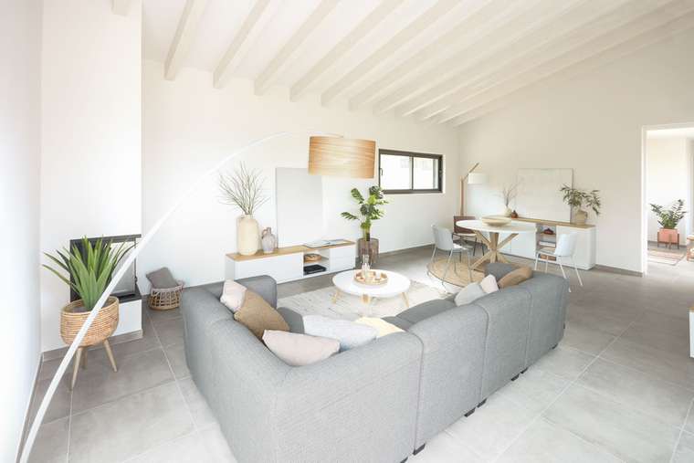 Искусственная монстера Flower в горшке из цемента 