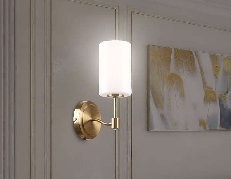 Бра Heigh Light LH56056 (стекло, цвет белый)