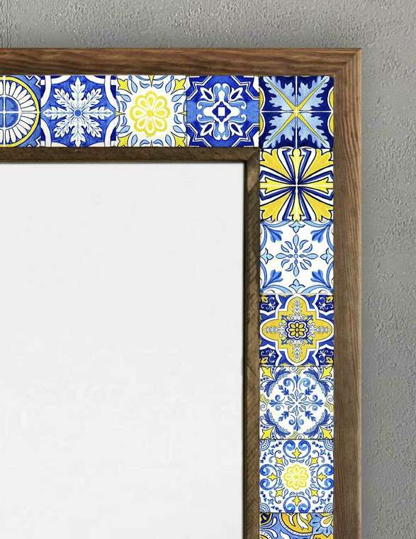 Настенное зеркало 53x73 с каменной мозаикой сине-желтого цвета