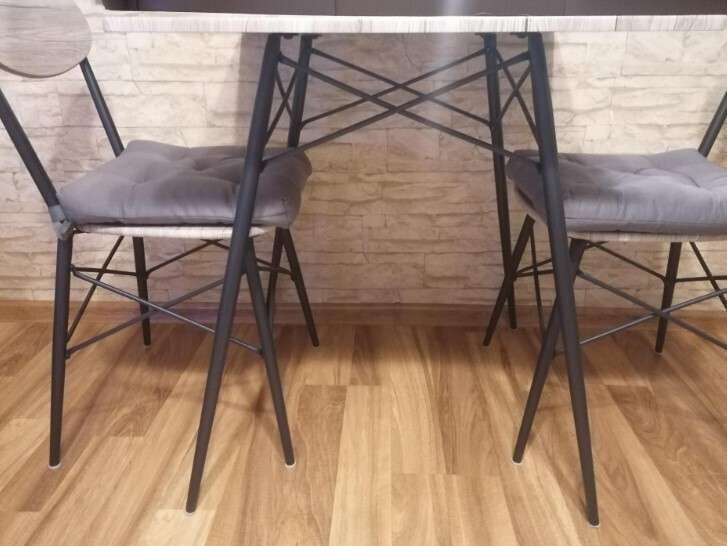 Обеденная группа Kabir бежево-черного цвета